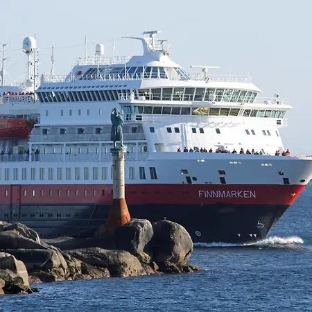 Scandic Vestfjord Lofoten Hotel 3*