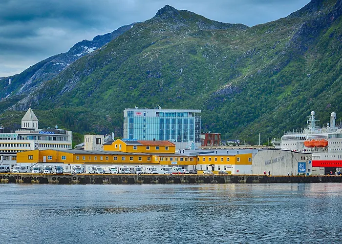 Scandic Vestfjord Lofoten 3* סבולבאר